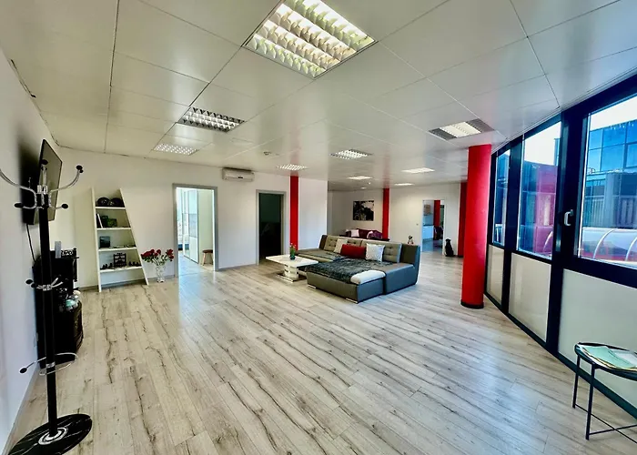 شقة Kobra Fuer Gruppen Perfekt Geeignet *